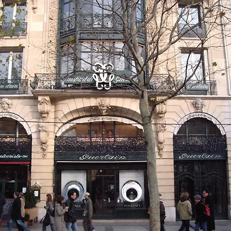 In Champs Elysees Area